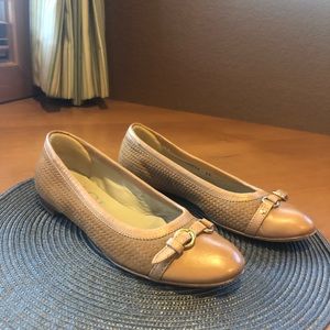 Tan AGL flats size 37